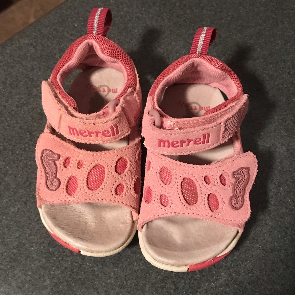 Baby/toddler Merrell Sandals Size 4